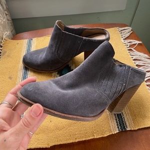 Steve Madden Western Heeled Mule | Size 7